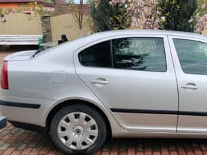 Skoda Octavia 2, an 2006, motor 1.9 TDI, 105 CP, cutie de viteze manuală — miniatura 2