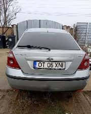 vând Ford Mondeo 