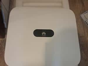 Inverter Huawei hibrid trifazic 8kw