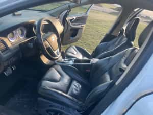 Volvo XC60 , R-Design , 2.4 Diesel — miniatura 4