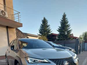 Vând LEXUS UX 250H - FaceLift 2022