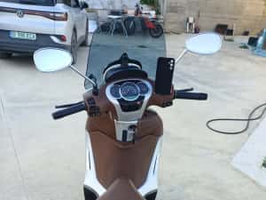 Piaggio Beverly 350 — miniatura 5