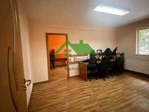 Apartament 2 camere etaj 1, ultracentral – P-ta Revolutiei — miniatura 3