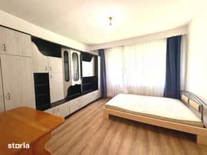 Garsoniera zona Bradet finisata mobilata utilata 42000eur neg — miniatura 4