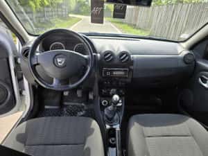 DACIA Duster 1.5 dci 4X4 6 trepte 110 cp aer conditionat — miniatura 4