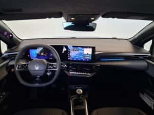Renault Clio 1.2 TCe 115 techno Manuală 114 HP Benzină — miniatura 4
