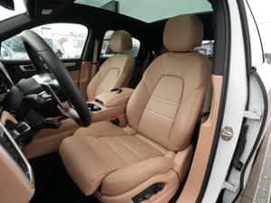 Porsche Cayenne Hibrid 462 cp - 61.210 km — miniatura 4