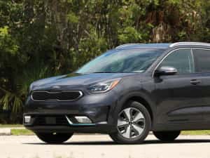 Dezmembrez Kia Niro — miniatura 2