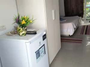 Plaja Adras Statiunea Saturn Spatiu de Inchiriat pentru Perioada Sezoniera 2 camere cu acces la gradina — miniatura 2