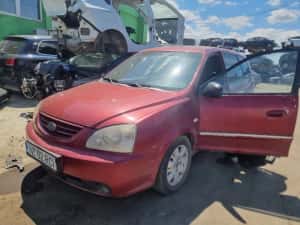 Stop stanga Kia Carens 1 (RS) (facelift) (2002 - 2006) — miniatura 5