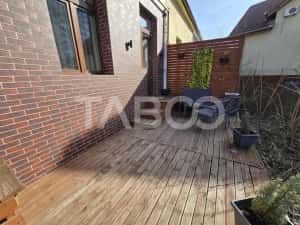 Apartament functional in regim hotelier 4 camere terasa parcare Sibiu — miniatura 2