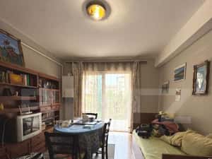 Apartament cu 2 camere, 50mp, decomandat, terasa 18mp, zona Porii — miniatura 4