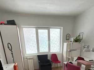 Salonul by Denis, inchiriaza post de lucru scaun, colaborare, Bld Iuliu Maniu,nr61,metrou Gorjului — miniatura 1