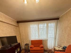 Apartament cu 3 camere semidecomandate, Centru — miniatura 3