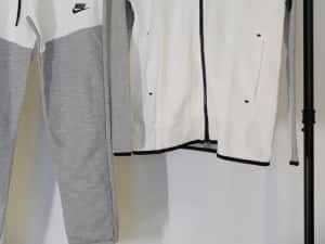 Trening Nike Tech Fleece - Calitate Premium- Produs Nou Sigilat Unisex — miniatura 3