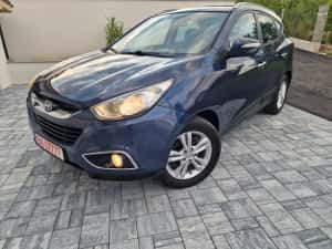 Hyundai ix35 / 4x4 / 2011 / Italia — miniatura 8