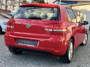 Vând Volkswagen Golf 1.4 TSI, 122 CP, 2010, roșu — miniatura 3