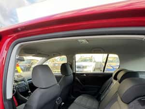 Vând Volkswagen Golf 1.4 TSI, 122 CP, 2010, roșu — miniatura 6