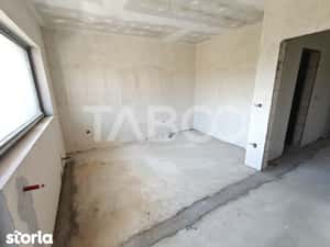 Apartament 2 camere 57 mp utili cu balcon si loc de parcare — miniatura 6