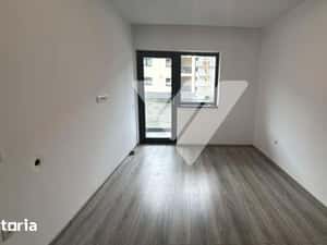 Apartament 2 camere la parter loc de parcare geam la baie — miniatura 6