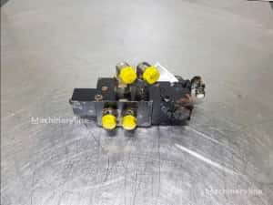 Distribuitor hidraulic pentru Excavator Kubota — miniatura 2
