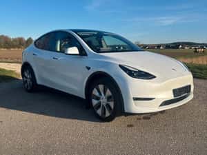 Tesla Model Y - SUV Second Hand 2022 — miniatura 4