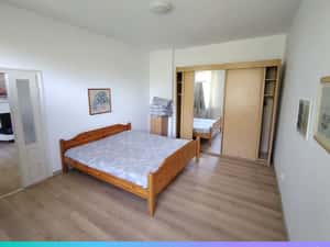 Ap. 2 cam, 55 mp, Et. 1,langa Bolta Rece — miniatura 5