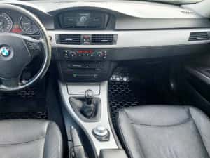 BMW seria 3 2.0d 150 cai E91 an 2006 NAVI PIELE — miniatura 10