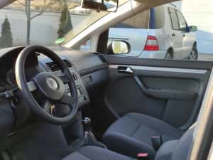 VW Touran 1.9 AVQ — miniatura 3