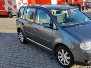 VW Touran 1.9 AVQ — miniatura 5