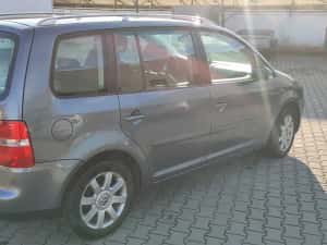 VW Touran 1.9 AVQ — miniatura 6