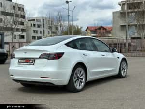 Tesla Model 3 Dual Motor Long Range — miniatura 6