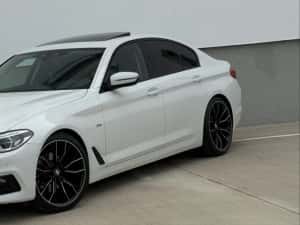 Bmw 520d *G30* *B47* *190cp* *Sport Line* *Trapa* *Lane Assist* *Ceasuri Digitale* *Jante R20 * — miniatura 3