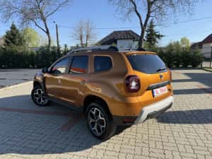 Dacia Duster 1.3 benzina 130 cp CLIMATRONIK Navi Camera 360 — miniatura 4
