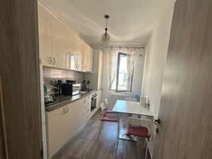 Inchiriez apartament 2 camere cartier Solar sectorul 3 Bucuresti — miniatura 4