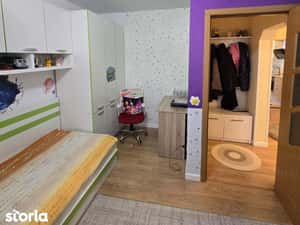 Vând apartament cu 4 camere ultracentral — miniatura 5