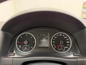 Volkswagen Tiguan 2.0 TDI 4Motion BlueMotion Technology Lounge Sport Style — miniatura 5