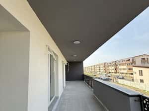 3 CAMERE/ACTE GATA/ 8 MINUTE METROU TECLU