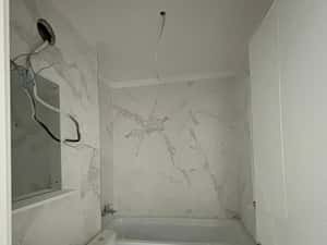 3 CAMERE/ACTE GATA/ 8 MINUTE METROU TECLU — miniatura 6