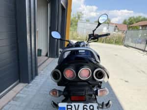 Suzuki GSR 600 2006 — miniatura 6