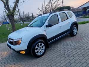 Dacia Duster 4×4-An 2012 Motor 1.5 Diesel 6 trepte Euro 5! — miniatura 5
