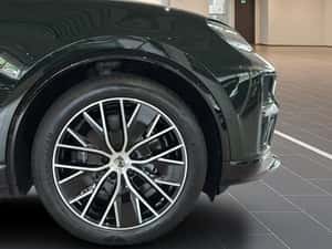 Porsche Macan Automată 639 HP Electric — miniatura 5
