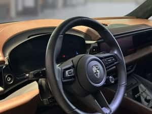 Porsche Macan Automată 639 HP Electric — miniatura 6