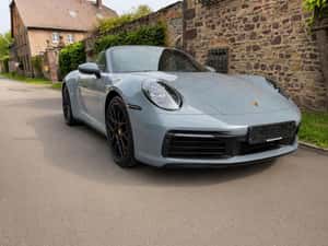 Porsche 992 Cabrio - Second Hand în București — miniatura 1