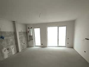 Apartament 2 Camere 56mp + Balcon 12mp, Semifinisat, CF | Eroilor — miniatura 4