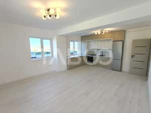 Apartament intabulat 3 camere 2 bai 1 parcare - decomandat in Sibiu — miniatura 3