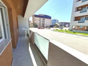 Apartament intabulat 3 camere 2 bai 1 parcare - decomandat in Sibiu — miniatura 9