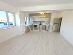 Apartament intabulat 3 camere 2 bai 1 parcare - decomandat in Sibiu — miniatura 10