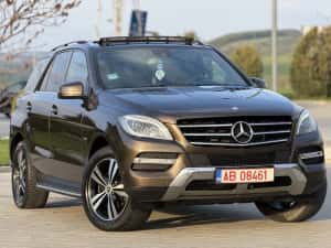Mercedes ML 350 / Tablete / Panoramic / Padele / Leduri / Praguri TOP — miniatura 1