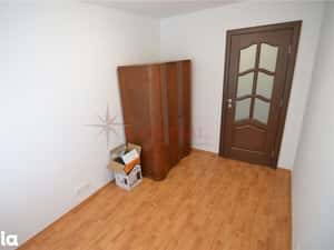 Inchiriere apartament 3 camere decomandat etajul 1 ,Florilor — miniatura 4